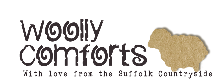 Woolly Comfort - Lambskin rugs, cushions.